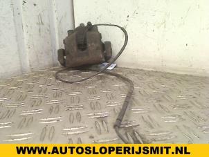 Used Front brake calliper, right BMW 3 serie (E46/4) 316i Price on request offered by Autodemontagebedrijf Smit