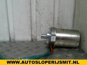 Used Power steering pump Renault Clio II Societe (SB) 1.5 dCi 65 Price on request offered by Autodemontagebedrijf Smit