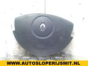 Used Left airbag (steering wheel) Renault Clio II (BB/CB) 1.6 Autom. Price on request offered by Autodemontagebedrijf Smit