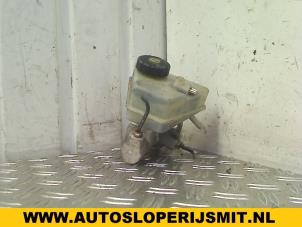 Usagé Cylindre de frein principal Mercedes E Combi (S210) 2.9 E-290 TDI Prix sur demande proposé par Autodemontagebedrijf Smit