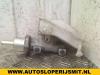 Master cylinder from a Peugeot 206 (2A/C/H/J/S), 1998 / 2012 1.9 D, Hatchback, Diesel, 1.868cc, 51kW (69pk), FWD, DW8; WJZ, 1998-09 / 2001-11, 2CWJZT; 2AWJZT 1999