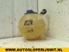 Expansion vessel from a Volkswagen Polo III (6N1), 1994 / 1999 1.4i 60, Hatchback, Petrol, 1.390cc, 44kW (60pk), FWD, APQ, 1997-11 / 1999-05, 6N1 1998