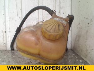 Used Expansion vessel Daewoo Lanos (TA/TF08/48/86) 1.3 Price on request offered by Autodemontagebedrijf Smit