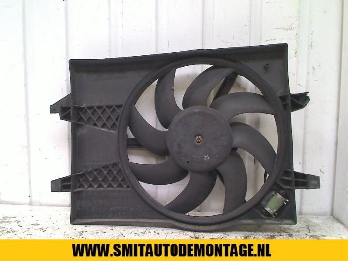 Cooling fans from a Ford Fiesta 3 1.3 i,Classic 1995