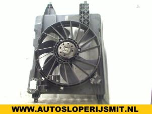 Used Cooling fans Renault Megane II (BM/CM) 1.9 dCi 120 Price on request offered by Autodemontagebedrijf Smit