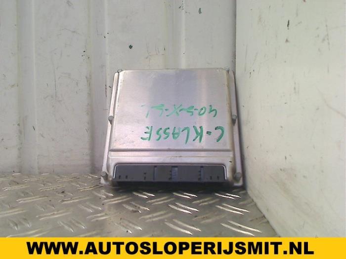 Used Engine management computer Mercedes C Combi (S202) 2.2 C-220 CDI 16V Price on request offered by Autodemontagebedrijf Smit