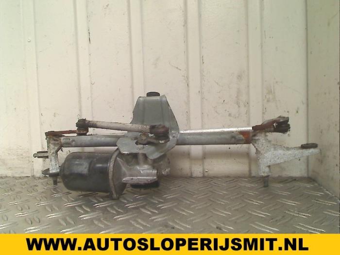 Wiper mechanism from a Opel Combo (Corsa C) 1.7 DTI 16V 2003