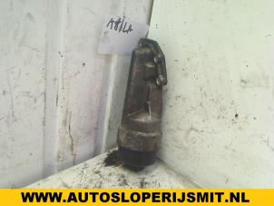 Used Oil filter housing Renault Clio II (BB/CB) 1.2 Price on request offered by Autodemontagebedrijf Smit