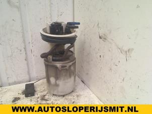 Usados Bomba de gasolina Skoda Fabia (6Y2) 1.4i Precio de solicitud ofrecido por Autodemontagebedrijf Smit