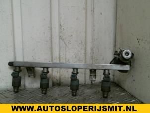 Used Injector (petrol injection) Opel Astra G (F08/48) 1.6 16V Price on request offered by Autodemontagebedrijf Smit