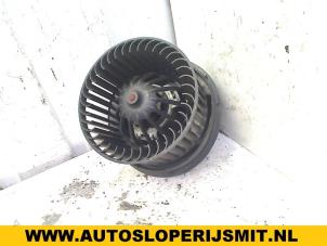 Used Heating and ventilation fan motor Citroen C3 (FC/FL/FT) 1.1 Price on request offered by Autodemontagebedrijf Smit