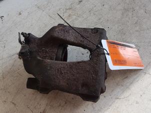 Used Front brake calliper, left Alfa Romeo GTV Price € 35,00 Margin scheme offered by Autodemontagebedrijf Smit