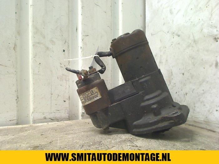 Starter from a Opel Combo 2000
