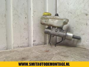 Used Master cylinder Volkswagen Polo Price on request offered by Autodemontagebedrijf Smit