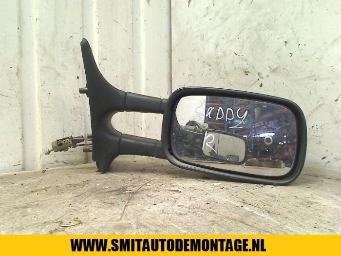 Wing mirror, right from a Volkswagen Caddy 2000