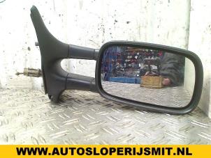 Used Wing mirror, right Volkswagen Caddy Price on request offered by Autodemontagebedrijf Smit