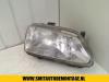 Headlight, right from a Renault Megane 2000