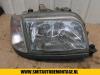 Headlight, right from a Renault Clio 1995
