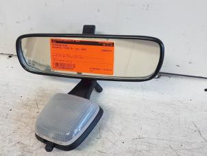 Używane Lusterko wewnetrzne Daihatsu YRV (M2) Cena na żądanie oferowane przez Autodemontagebedrijf Smit