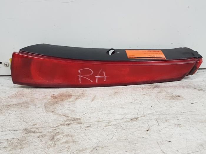 Taillight, right from a Citroën C5 II Break (RE) 2.0 HDiF 16V 2006