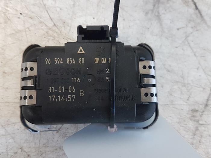 Begagnade Regnsensor Citroen C5 II Break (RE) 2.0 HDiF 16V Pris € 35,00 Marginaltabell erbjuds av Autodemontagebedrijf Smit