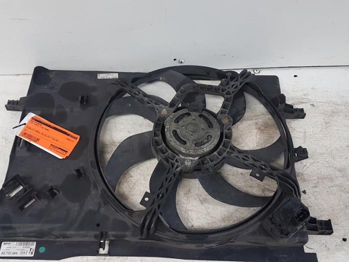 Gebrauchte Kühlerventilator Fiat Grande Punto (199) 1.2 Preis € 20,00 Margenregelung angeboten von Autodemontagebedrijf Smit