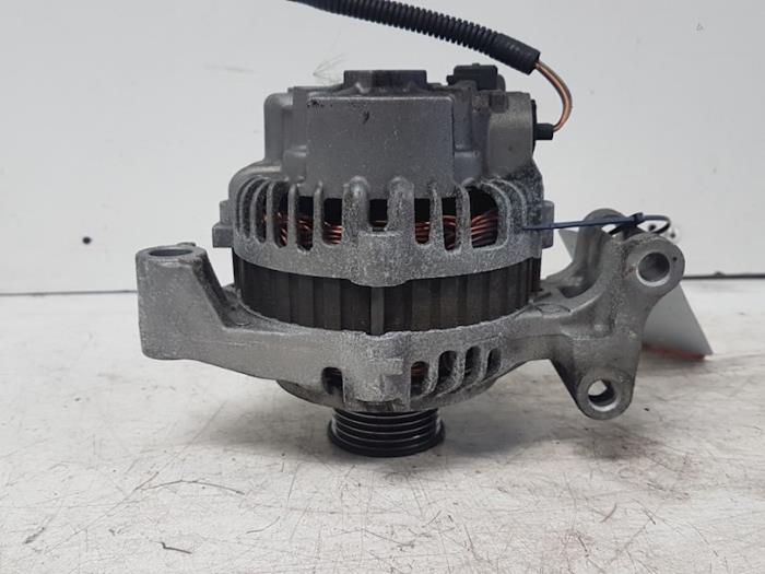 Begagnade Dynamo Ford Fiesta 4 1.3i Pris € 20,00 Marginaltabell erbjuds av Autodemontagebedrijf Smit