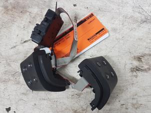 Used Steering wheel mounted radio control Seat Leon (1P1) 1.9 TDI 105 Price on request offered by Autodemontagebedrijf Smit
