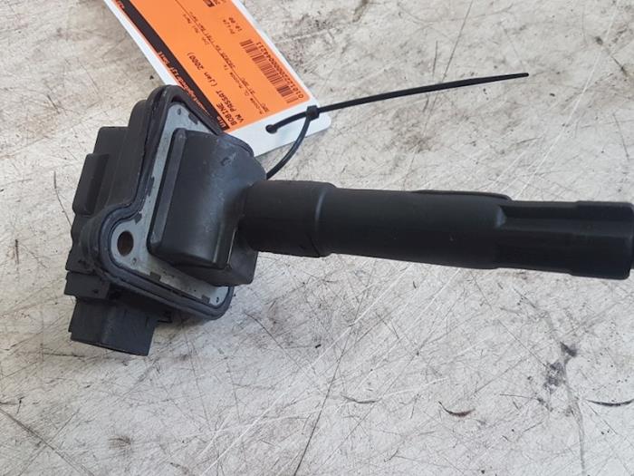 Usagé Bobine Volkswagen Passat Variant (3B5) 1.8 T 20V Prix € 10,00 Règlement à la marge proposé par Autodemontagebedrijf Smit