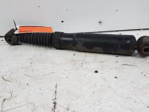 Used Rear shock absorber, right Lancia Phedra Price on request offered by Autodemontagebedrijf Smit