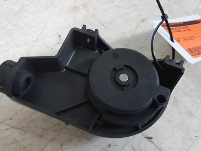 Begagnade Gaspedalsensor Lancia Phedra Pris € 15,00 Marginaltabell erbjuds av Autodemontagebedrijf Smit