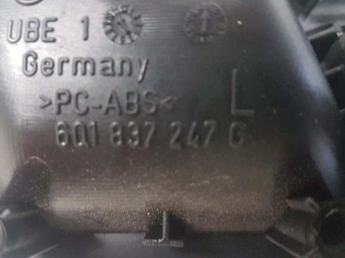 Interruptor de retrovisor de un Volkswagen Polo IV (9N1/2/3) 1.9 SDI 2002