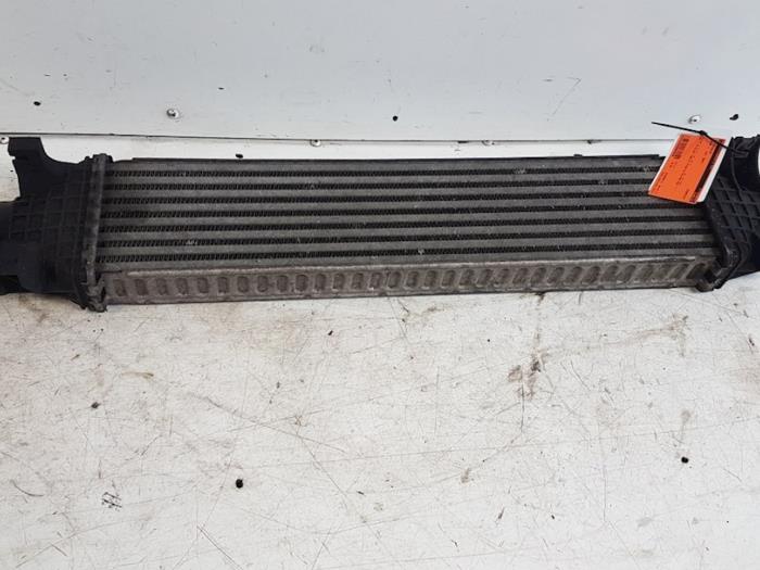 Usados Intercooler Mazda 3 Sport (BK) Precio € 40,00 Norma de margen ofrecido por Autodemontagebedrijf Smit