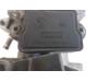 Throttle body from a BMW 3 serie Touring (E46/3) 318i 2000