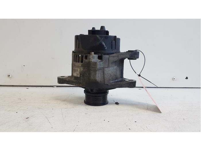 Begagnade Dynamo Fiat Doblo Cargo (223) 1.9 D Pris € 40,00 Marginaltabell erbjuds av Autodemontagebedrijf Smit