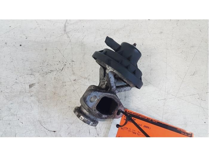 Gebrauchte AGR Ventil Volkswagen Caddy III (2KA,2KH,2CA,2CH) 2.0 SDI Preis € 20,00 Margenregelung angeboten von Autodemontagebedrijf Smit