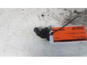 Used Camshaft sensor Fiat Doblo (223A/119) 1.2 Price on request offered by Autodemontagebedrijf Smit