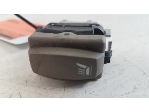 Used Seat heating switch Renault Vel Satis (BJ) Price on request offered by Autodemontagebedrijf Smit