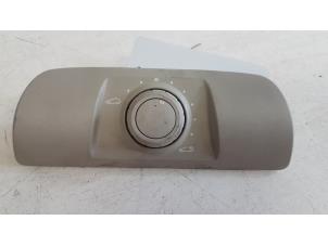 Used Sunroof switch Renault Vel Satis (BJ) Price on request offered by Autodemontagebedrijf Smit