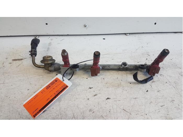 Usagé Système d'injection Daihatsu YRV (M2) 1.3 16V DVVT Prix € 20,00 Règlement à la marge proposé par Autodemontagebedrijf Smit