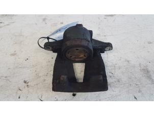 Used Rear brake calliper, right Fiat Grande Punto (199) 1.4 Price € 20,00 Margin scheme offered by Autodemontagebedrijf Smit