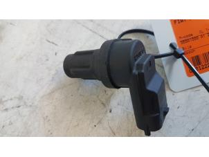 Used Camshaft sensor Fiat Grande Punto (199) 1.4 Price € 20,00 Margin scheme offered by Autodemontagebedrijf Smit