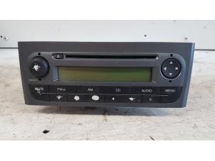 Gebrauchte Radio CD Spieler Fiat Grande Punto (199) Preis € 35,00 Margenregelung angeboten von Autodemontagebedrijf Smit