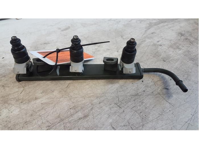 Usagé Système d'injection Smart Forfour (454) 1.0 12V Prix € 50,00 Règlement à la marge proposé par Autodemontagebedrijf Smit