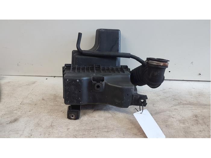 Begagnade Luftfilterhus Smart Forfour (454) 1.0 12V Pris € 40,00 Marginaltabell erbjuds av Autodemontagebedrijf Smit