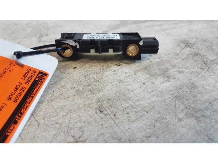 Begagnade Airbagsensor Smart Forfour (454) 1.0 12V Pris € 15,00 Marginaltabell erbjuds av Autodemontagebedrijf Smit