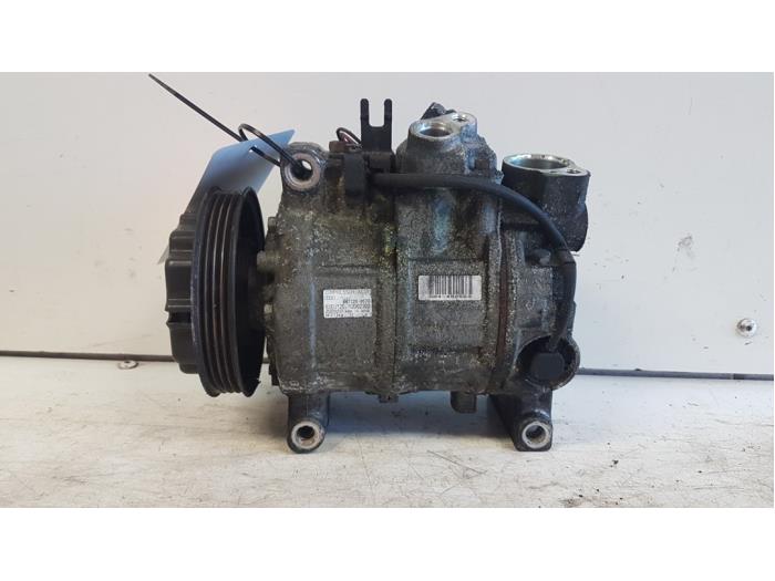 Usagé Compresseur de clim Audi A4 Avant (B6) 2.5 TDI 24V Prix € 100,00 Règlement à la marge proposé par Autodemontagebedrijf Smit
