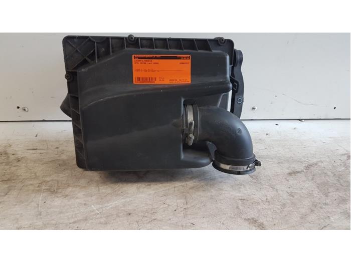 Begagnade Luftfilterhus Opel Astra H SW (L35) 1.3 CDTI 16V Ecotec Pris € 20,00 Marginaltabell erbjuds av Autodemontagebedrijf Smit