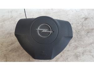 Gebrauchte Airbag links (Lenkrad) Opel Astra H SW (L35) 1.3 CDTI 16V Ecotec Preis € 25,00 Margenregelung angeboten von Autodemontagebedrijf Smit