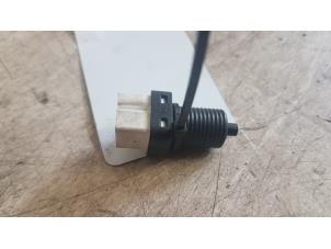 Used Door contact switch Citroen C3 (FC/FL/FT) 1.4 Price on request offered by Autodemontagebedrijf Smit